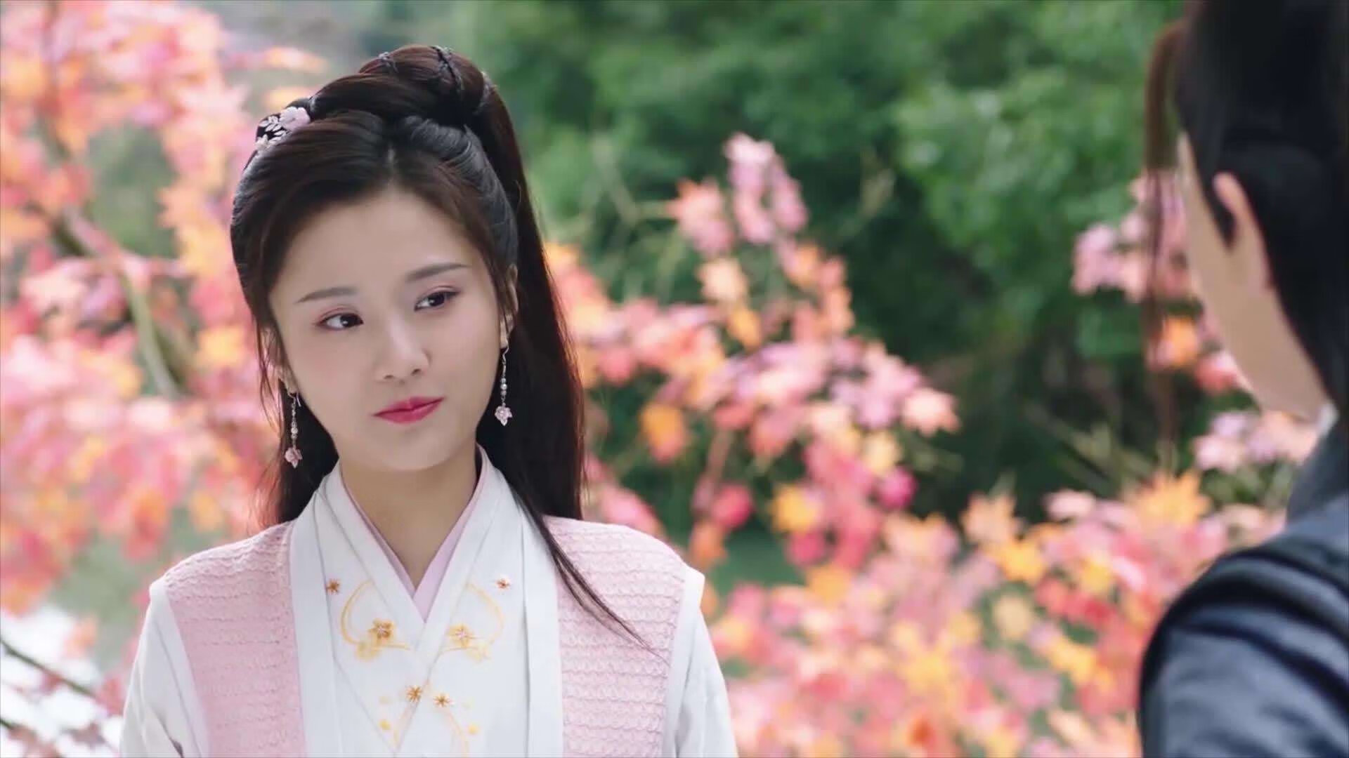 乔治称必须打出强硬风格提升内线表现，乔治yong